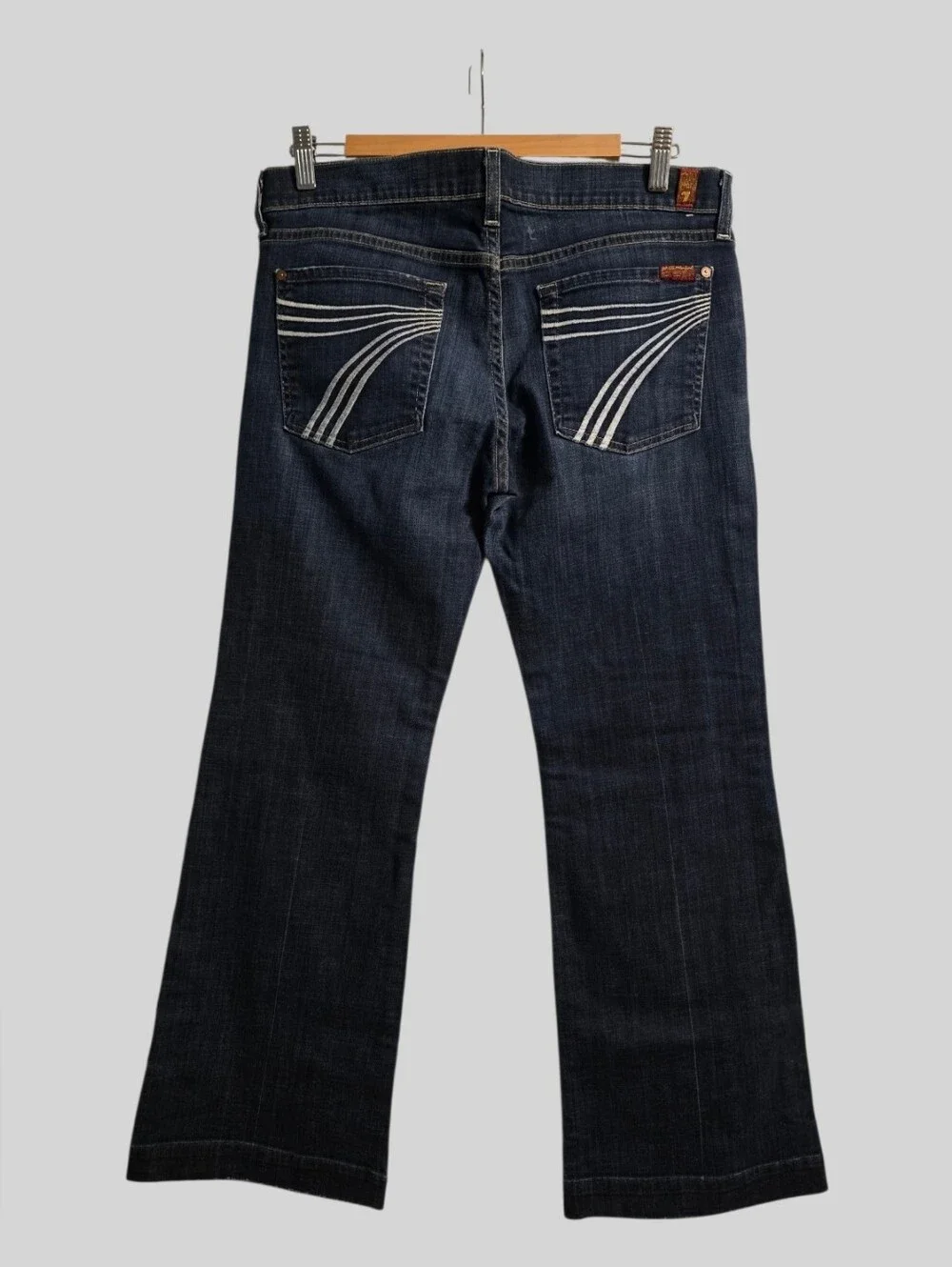 7 For All Mankind Short Inseam Dojo Slim Illusion Jeans Womens 31x30 Blue M-Wash